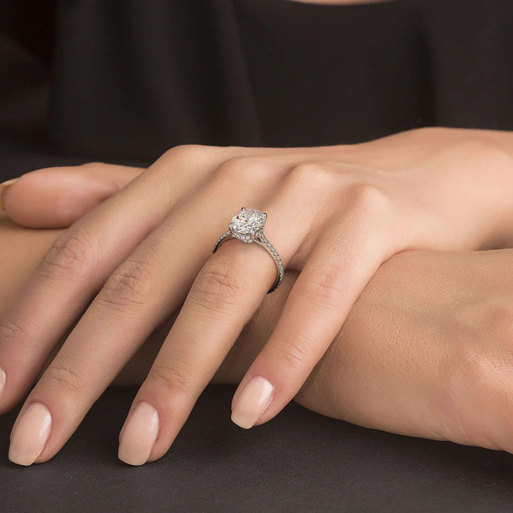 925 Sterling Silver Classic Oval Cut Solitaire Moissanite Ring