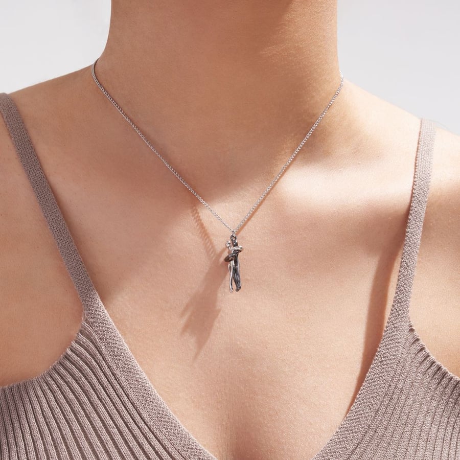 Unity Hug Couple Necklace