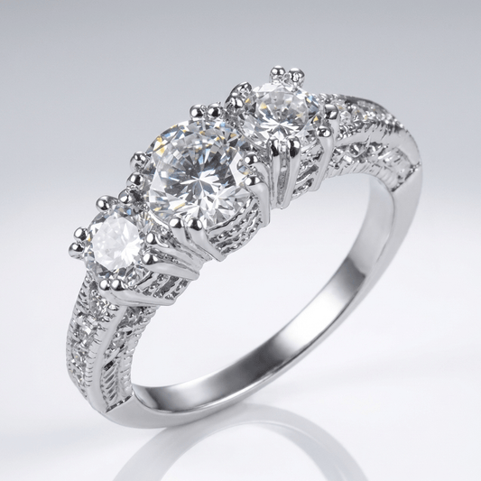 SILVER TRINITY RING