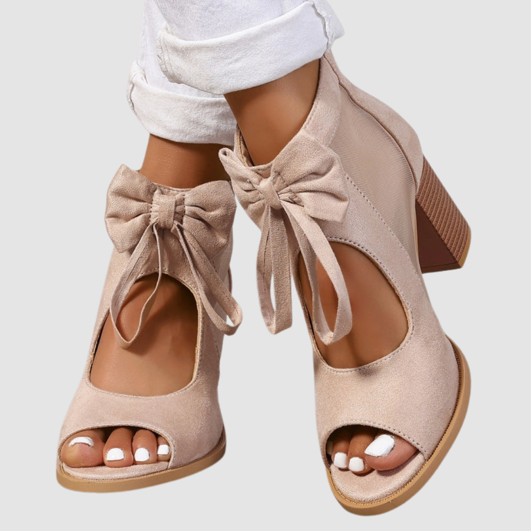 Rebecca™ Bow Charm Orthopedic Heels