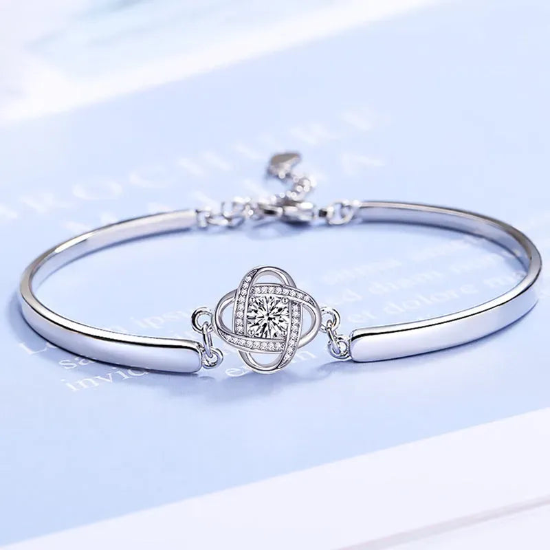 FOR DAUGHTER - I AM ALWAYS WITH YOU DIAMOND KNOT BRACELET