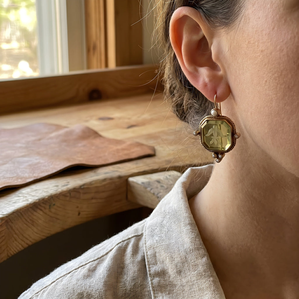 Elegant Vintage Geometric Pearl Pendant Drop Earrings