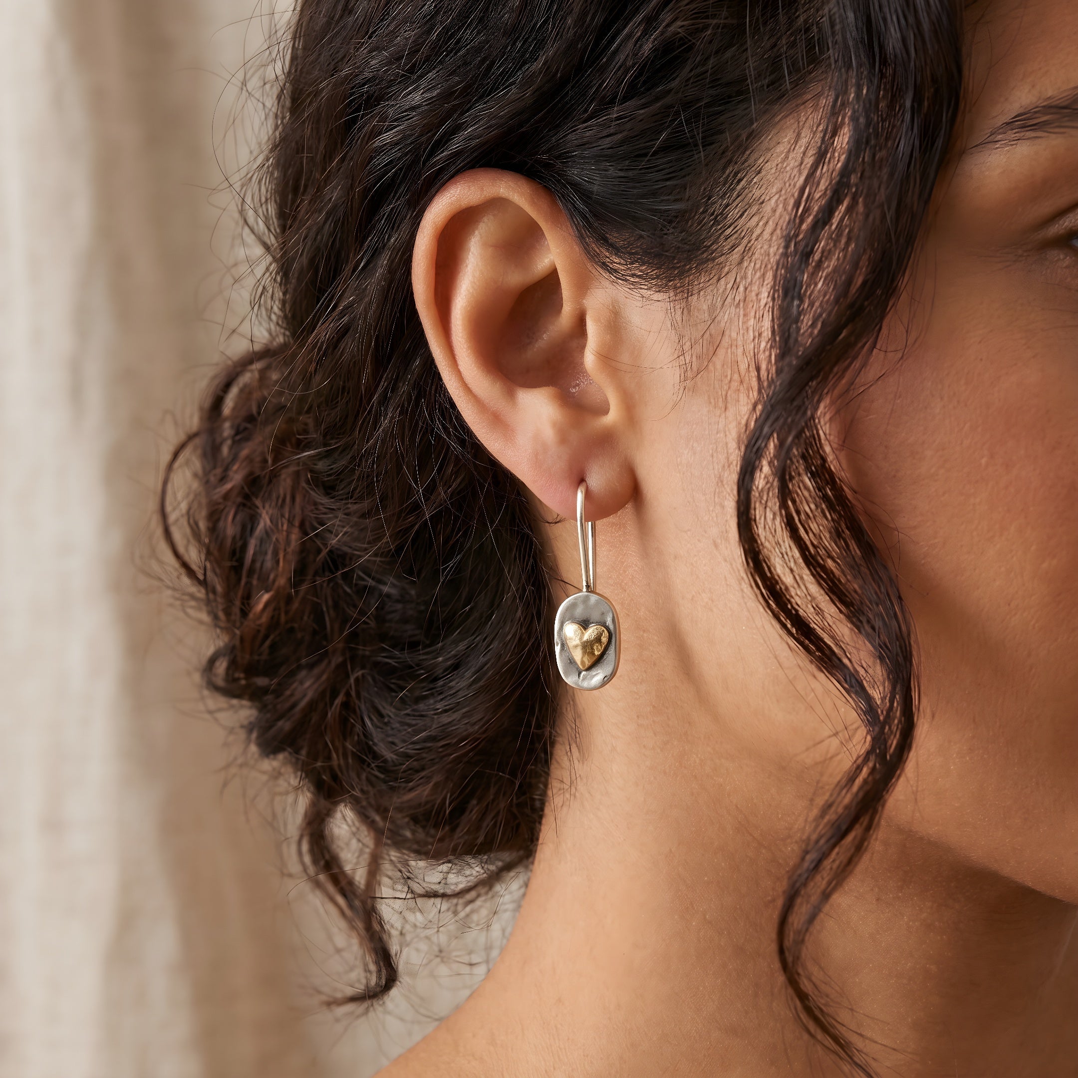 Vintage Gold Inlaid Heart Earrings