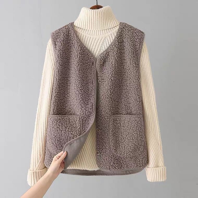 Gae™ Soft Sleeveless Cardigan