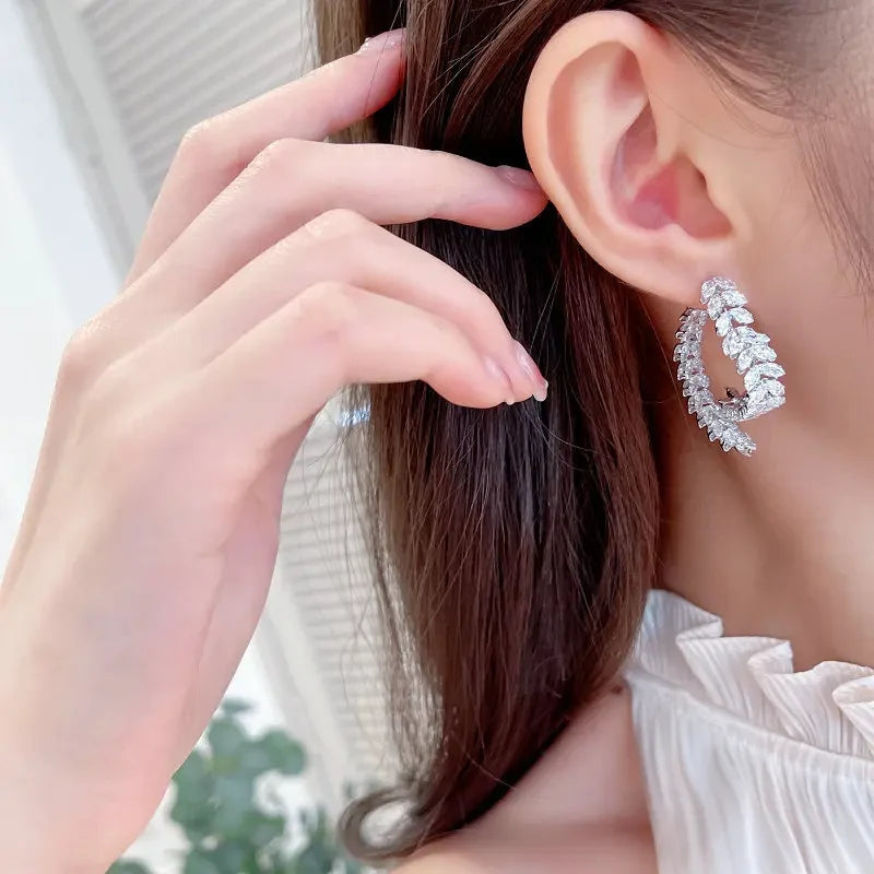 18K Gold-Plated Exquisite Crystal Heart Wheat Earrings