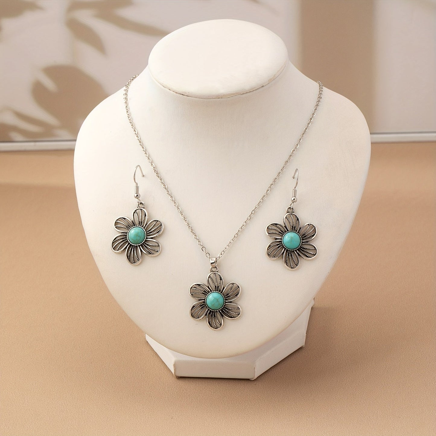 Vintage Boho Turquoise Flower Earrings Necklace Jewelry Set