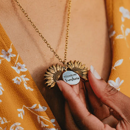 "You Are My Sunshine" Sunflower Necklace🌻