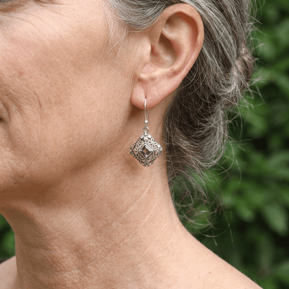 Vintage Purple Zirconia Floral Filigree Drop Earrings
