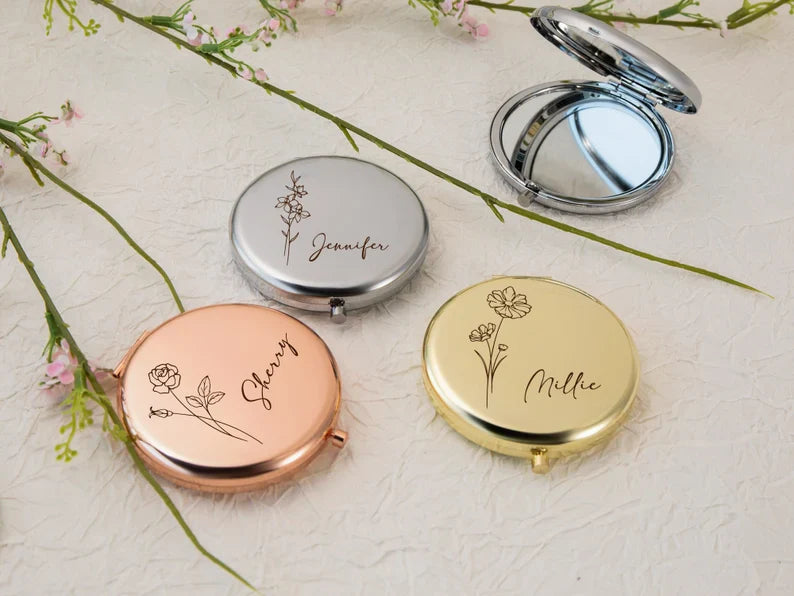 Personalized Compact Mirror