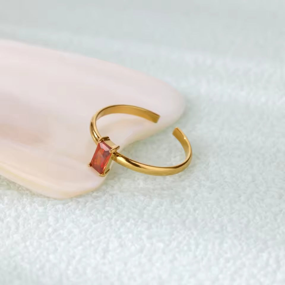 Adjustable Delicate Golden Ring with Colorful Gem